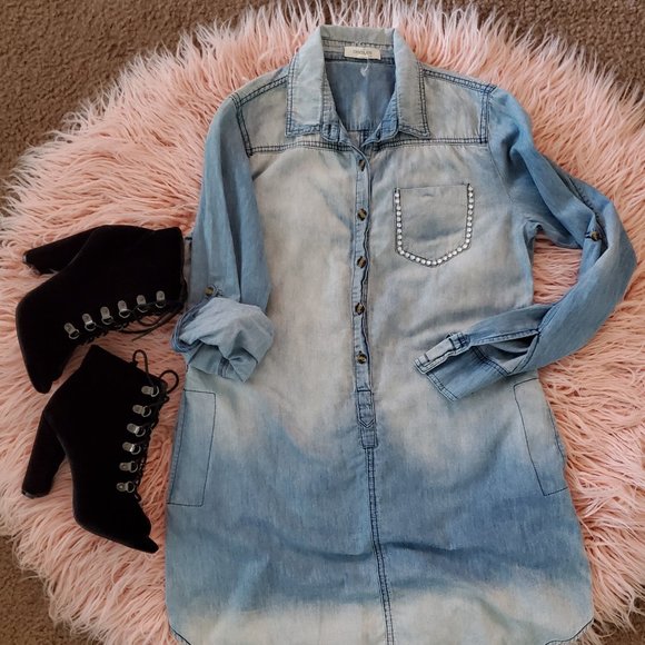 Jean Dress - Picture 1 of 4